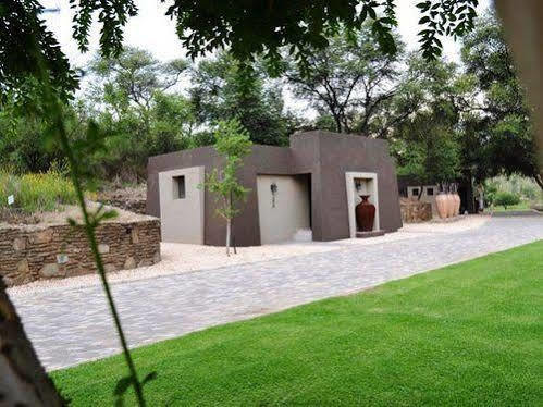Sun Karros Daan Viljoen Hotel Windhoek Exterior photo